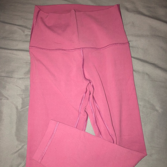 lululemon athletica Pants - Lululemon Align Crop 21”